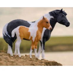Breyer Traditional: The Phantom & Misty Model