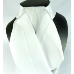 Show Quest Adara Ready Tied Stock